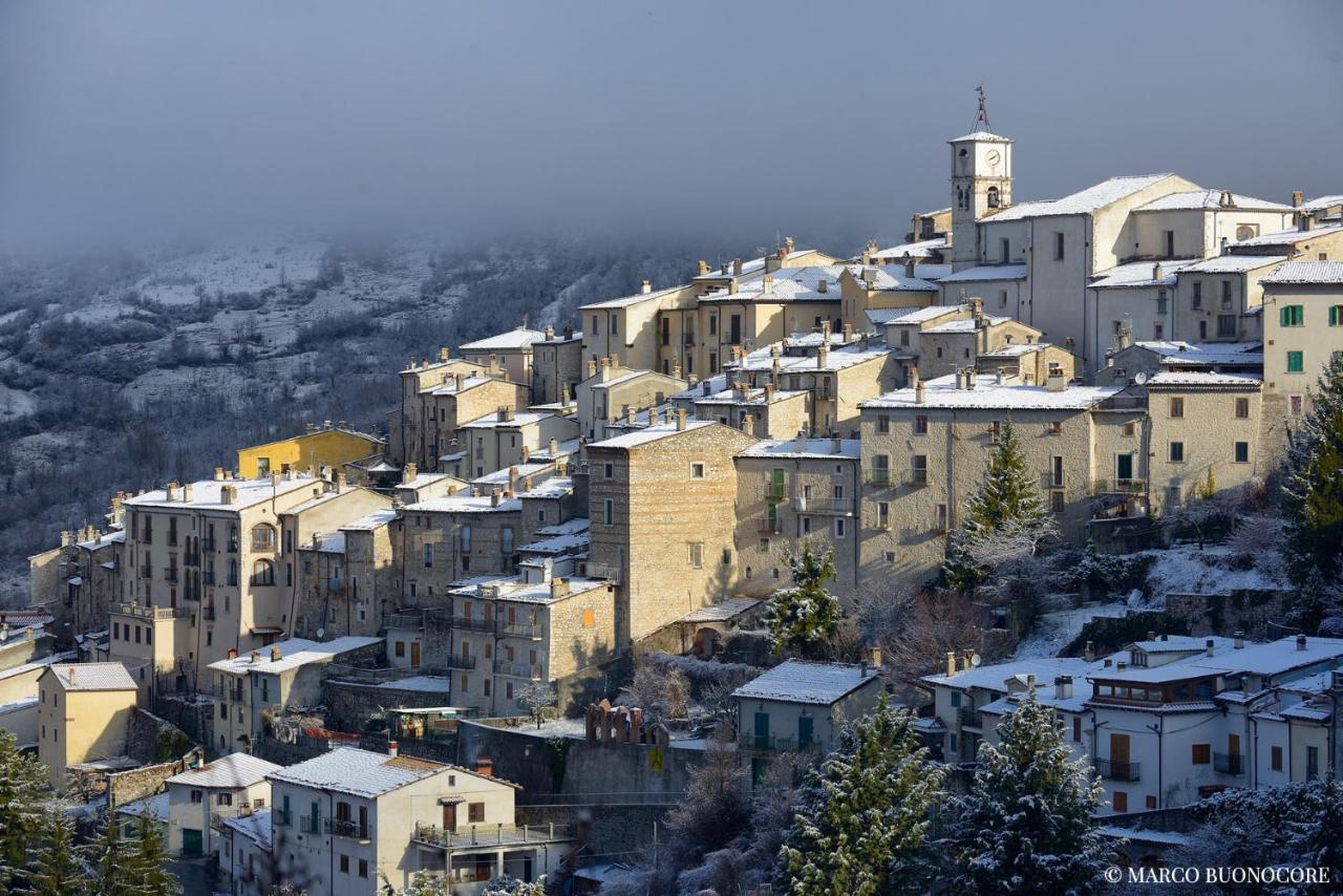 Hotel Degli Olmi Villetta Barrea Esterno foto
