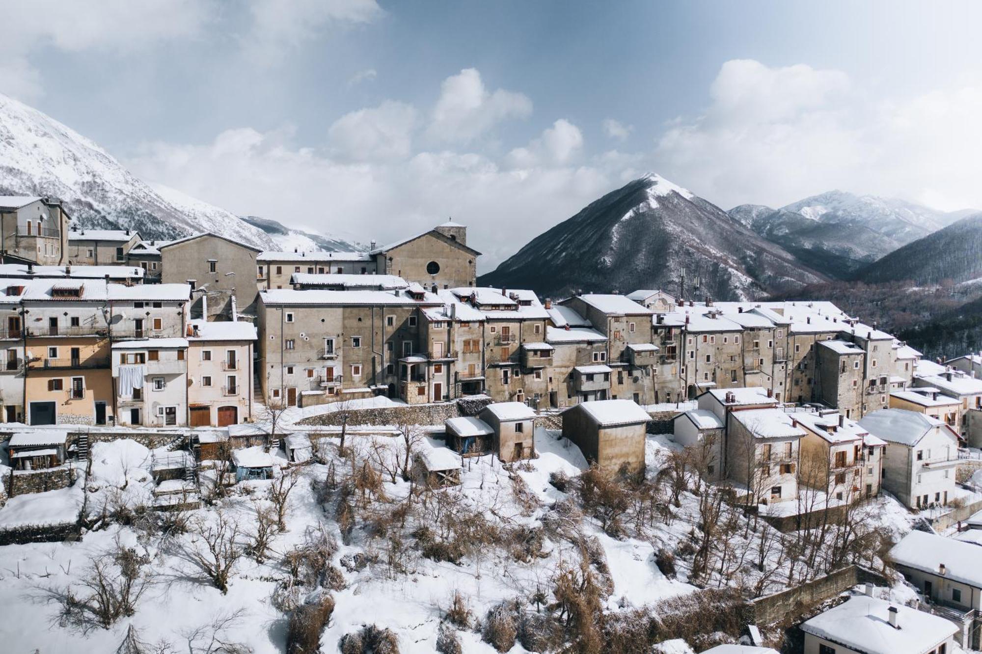 Hotel Degli Olmi Villetta Barrea Esterno foto